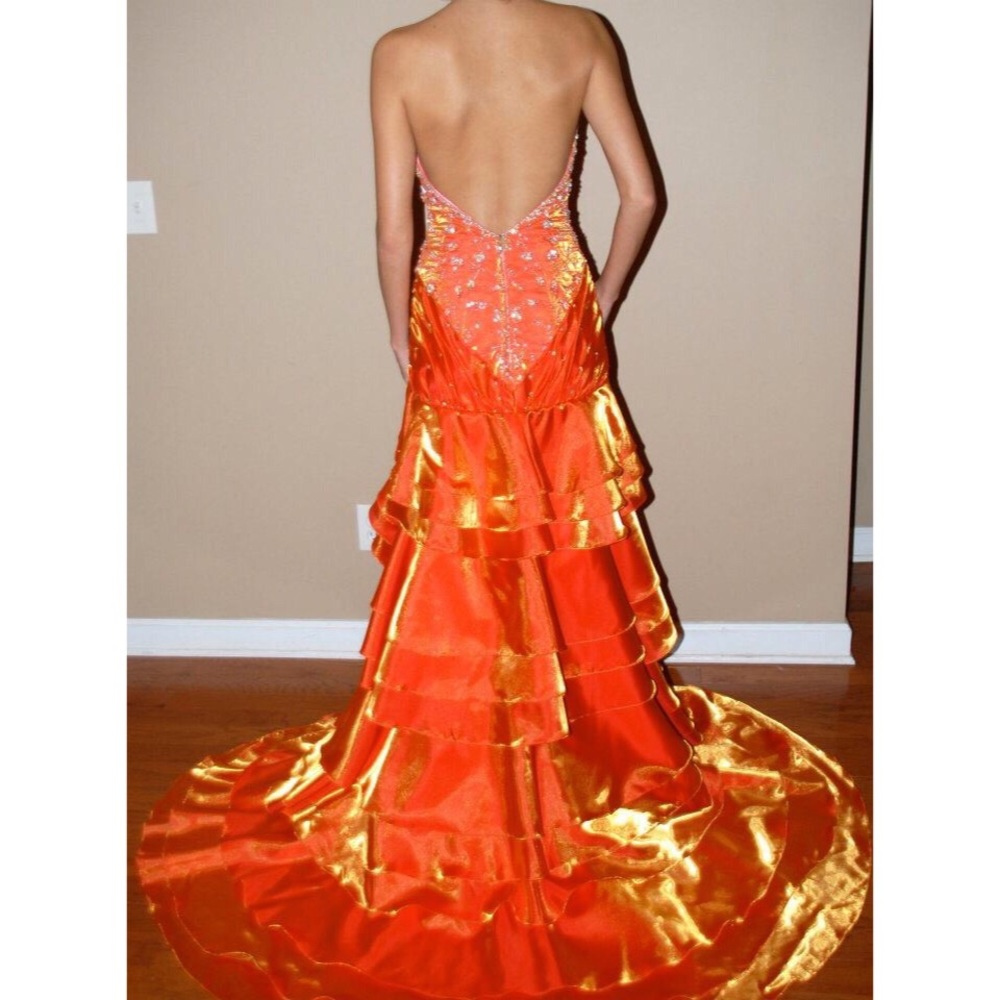 Pageant gown/ prom dress